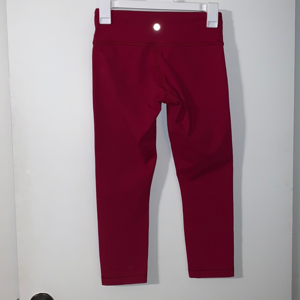 Lululemon Cranberry Leggings